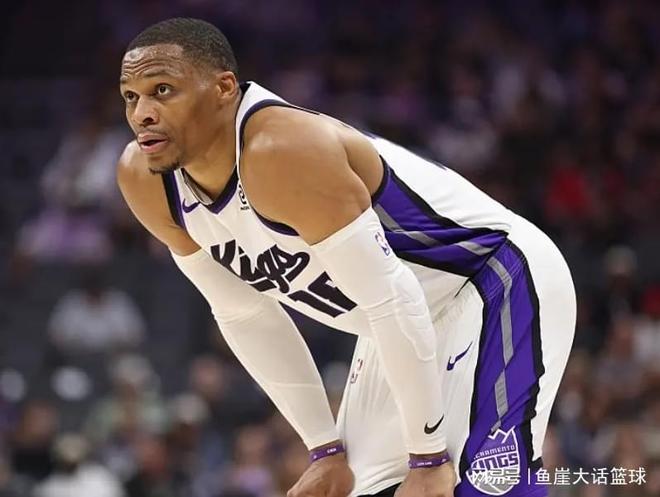 NBA常规赛多场对决结果揭晓 凯尔特人连胜稳居东