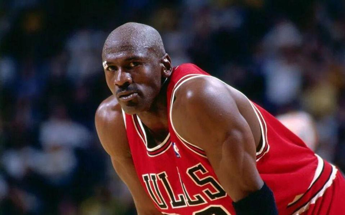 勒布朗·詹姆斯职业生涯36次入选奖项投票登顶历