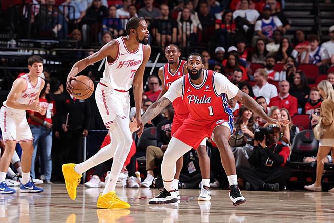 火箭力克76人豪取8连胜 德