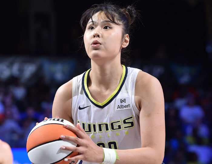 达拉斯飞翼大胜王牌 李月汝首秀无建树